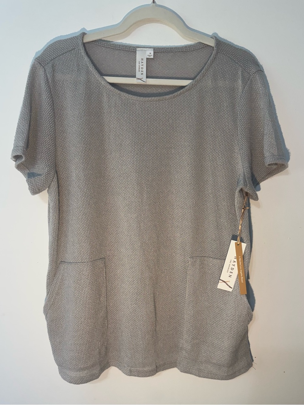 NWT Hayden Los Angeles Gray Short-Sleeve Knit Tee with Front Pockets